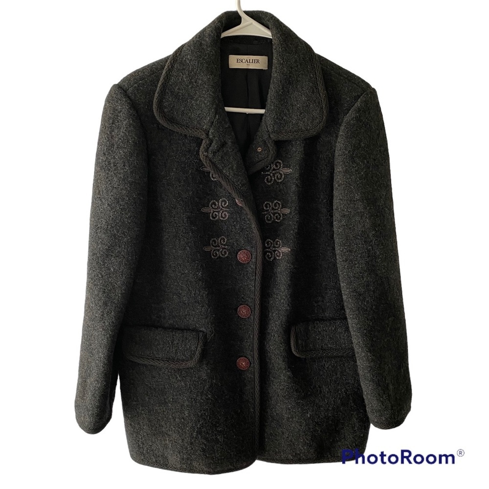 NWOT Escalier coat Wool in gray. SZ LARGE